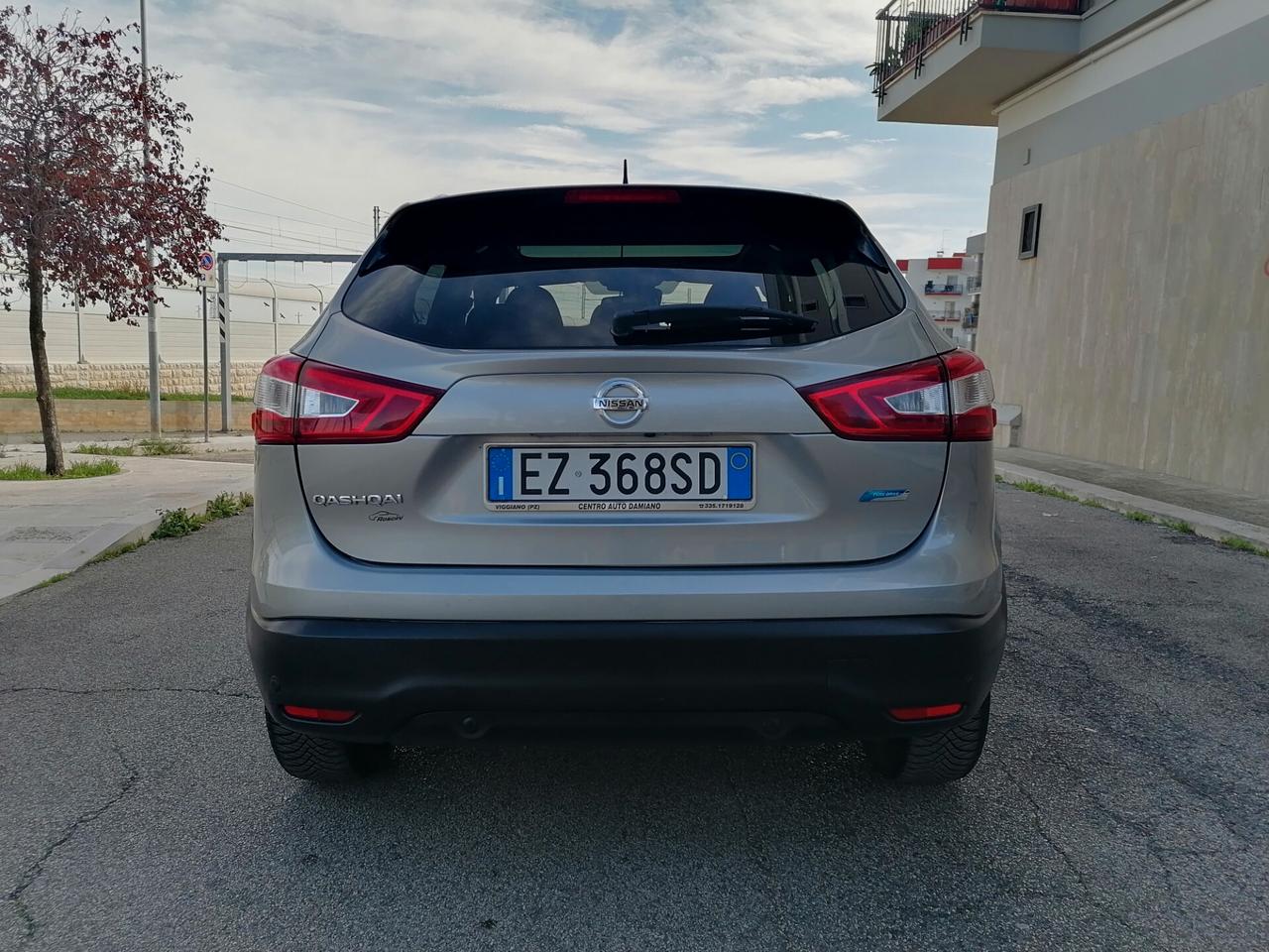 Nissan Qashqai 1.5 dCi 110cv Tekna 2015