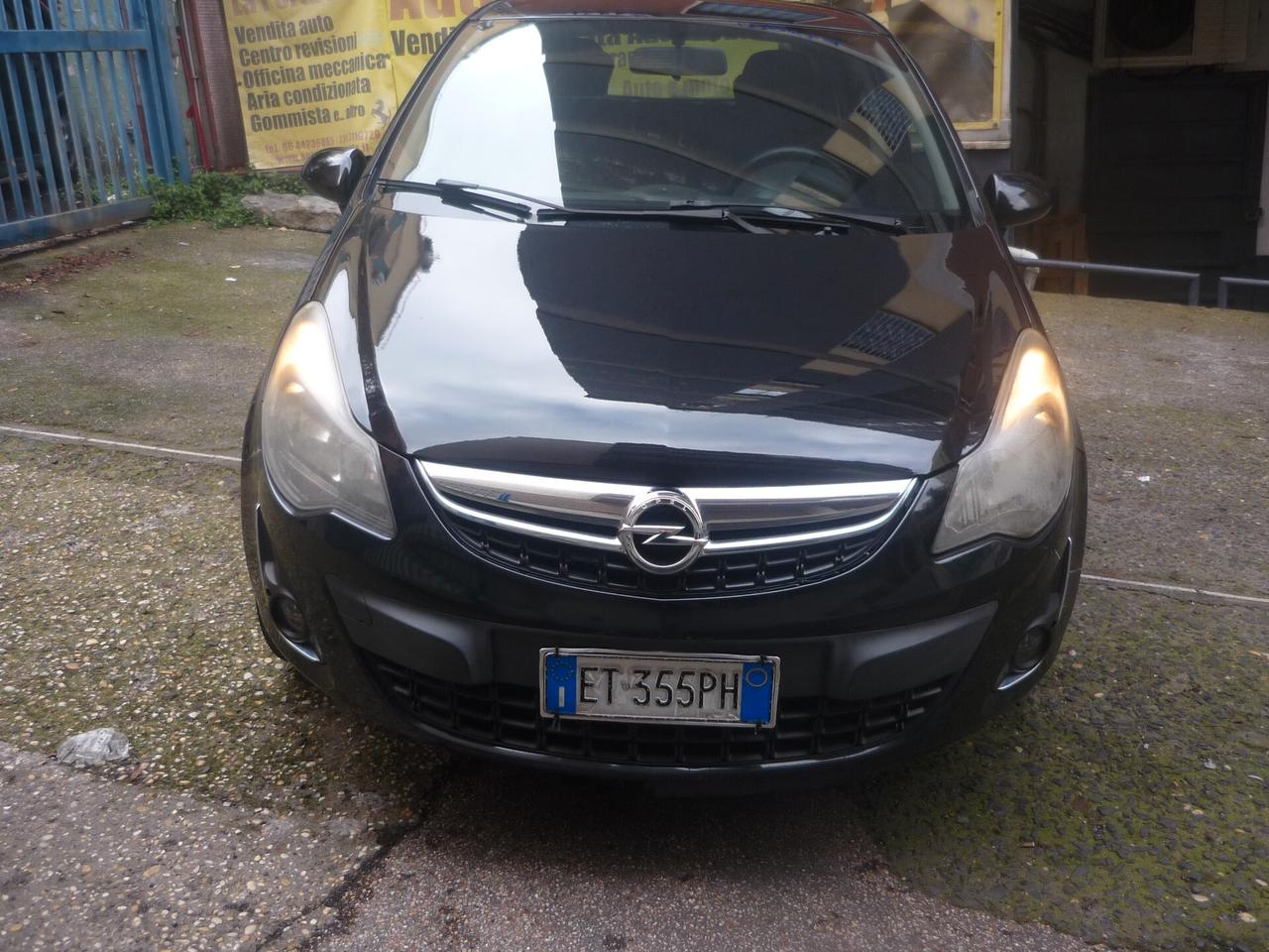 Opel Corsa 1.2 85CV 5 porte GPL-TECH Edition
