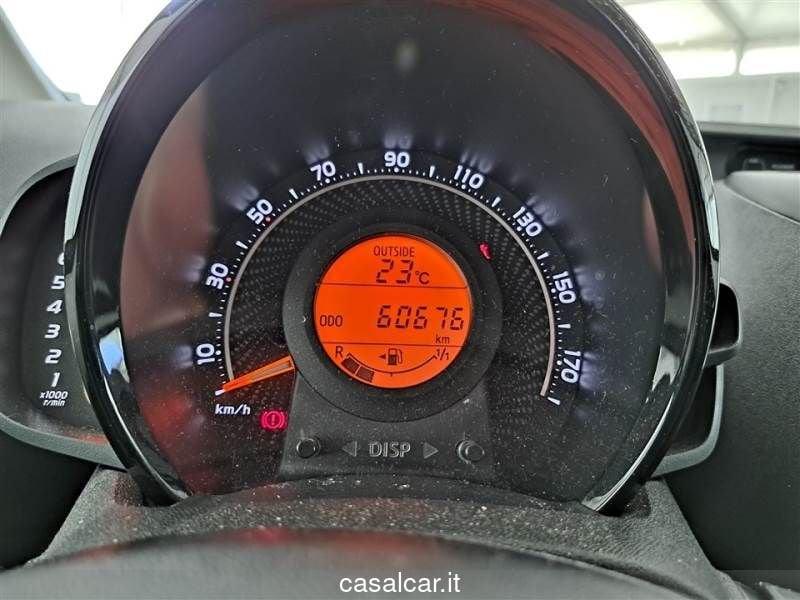 Toyota Aygo 1.0 VVT-i 72 CV 5p. x-business CON 3 TRE ANNI DI GARANZIA KM ILLIMITATI PARI ALLA NUOVA