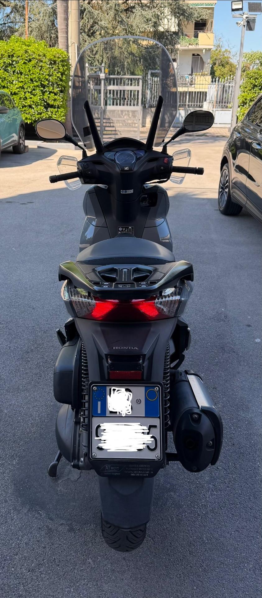 Honda SH 300 i Air Force
