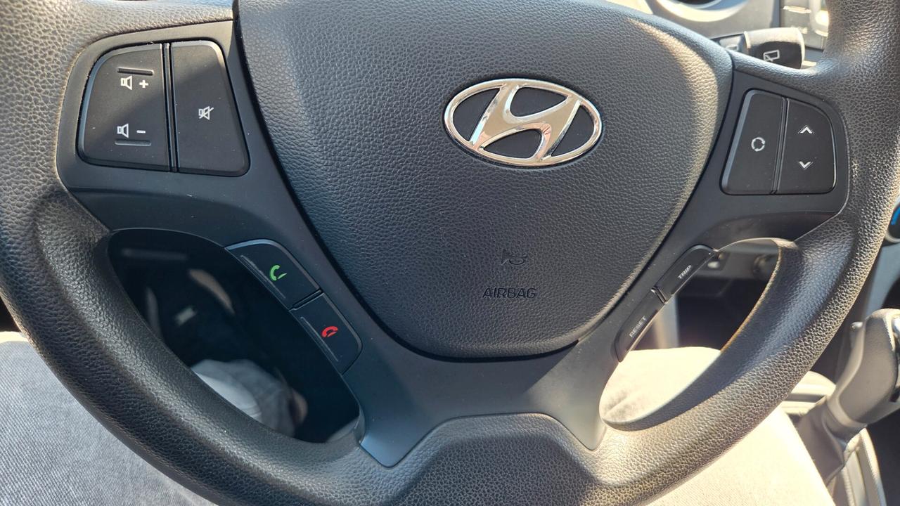 Hyundai i10 1.0 Automatica