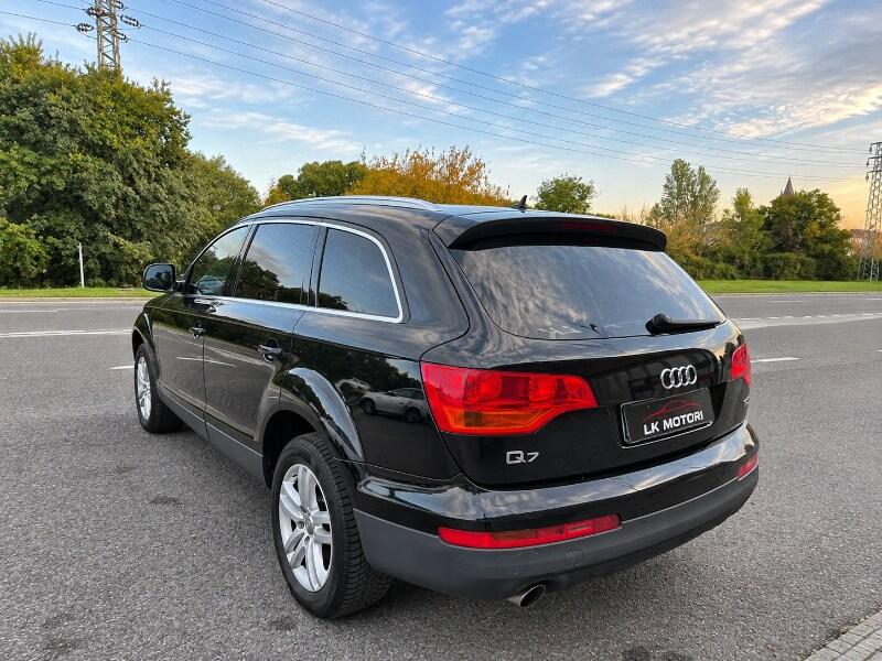 AUDI Q7 1ª serie Q7 3.0 V6 TDI 233CV quattro t...
