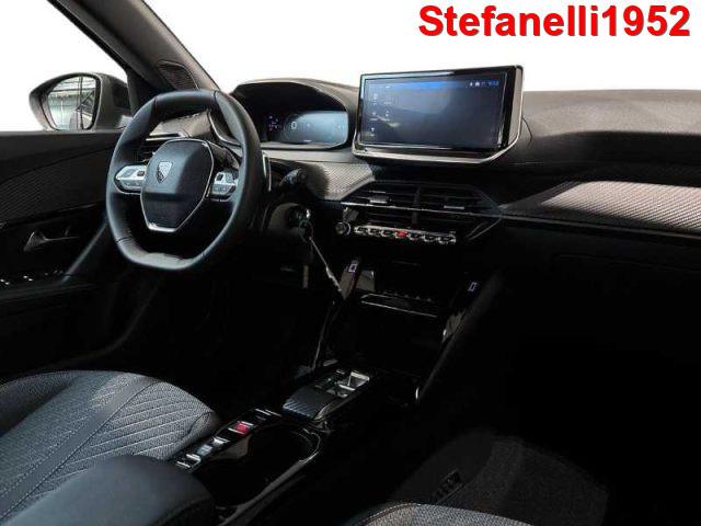 PEUGEOT 2008 1.2 hybrid Allure 136cv e-dcs6