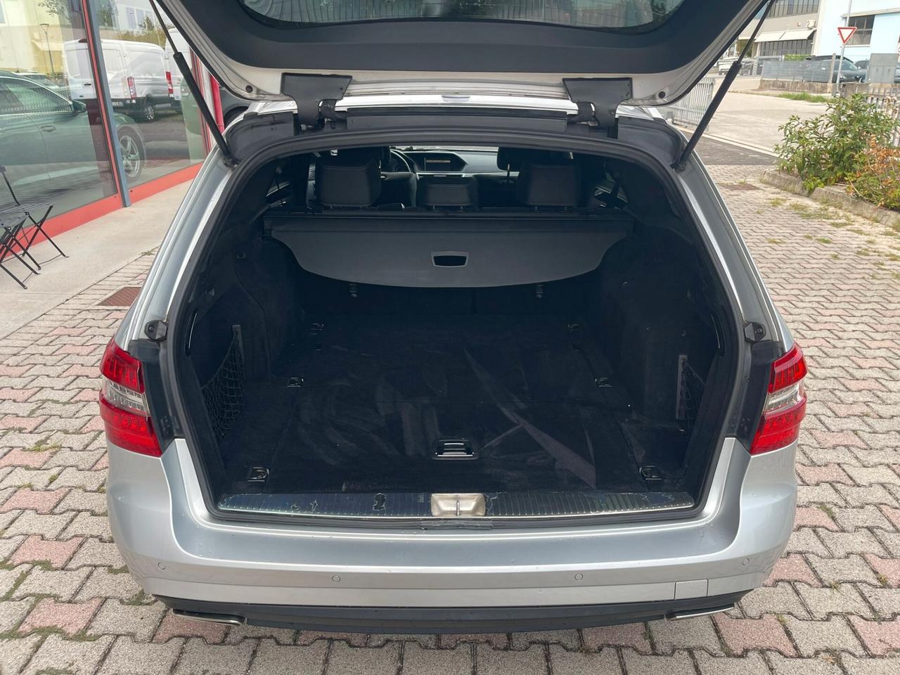 Mercedes-benz E 350 CDI S.W. BlueEFF. 4M. AMG PACK