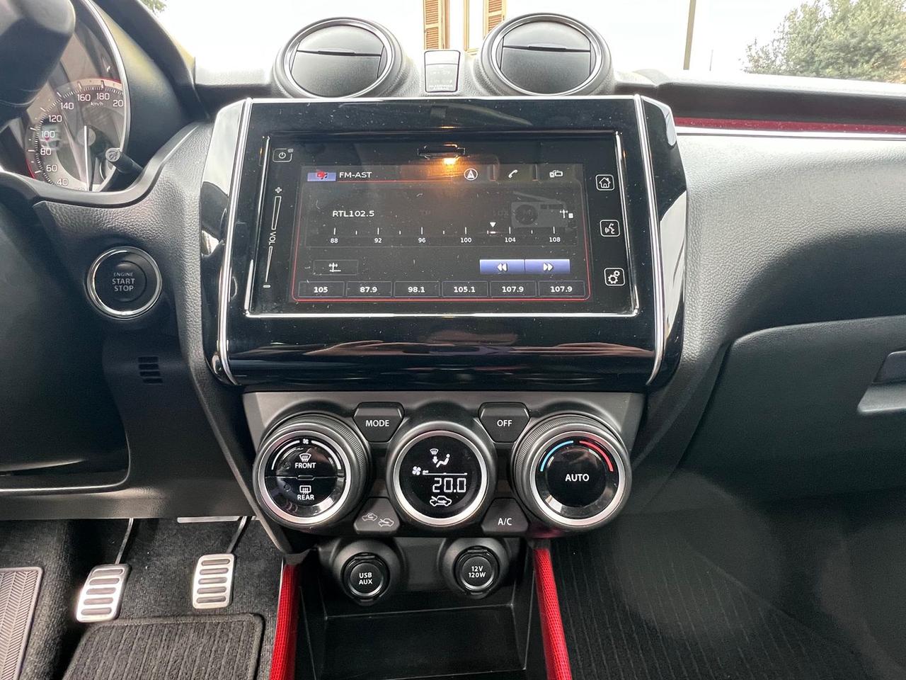 Suzuki Swift 1.4 Boosterjet MHEV Sport #7972