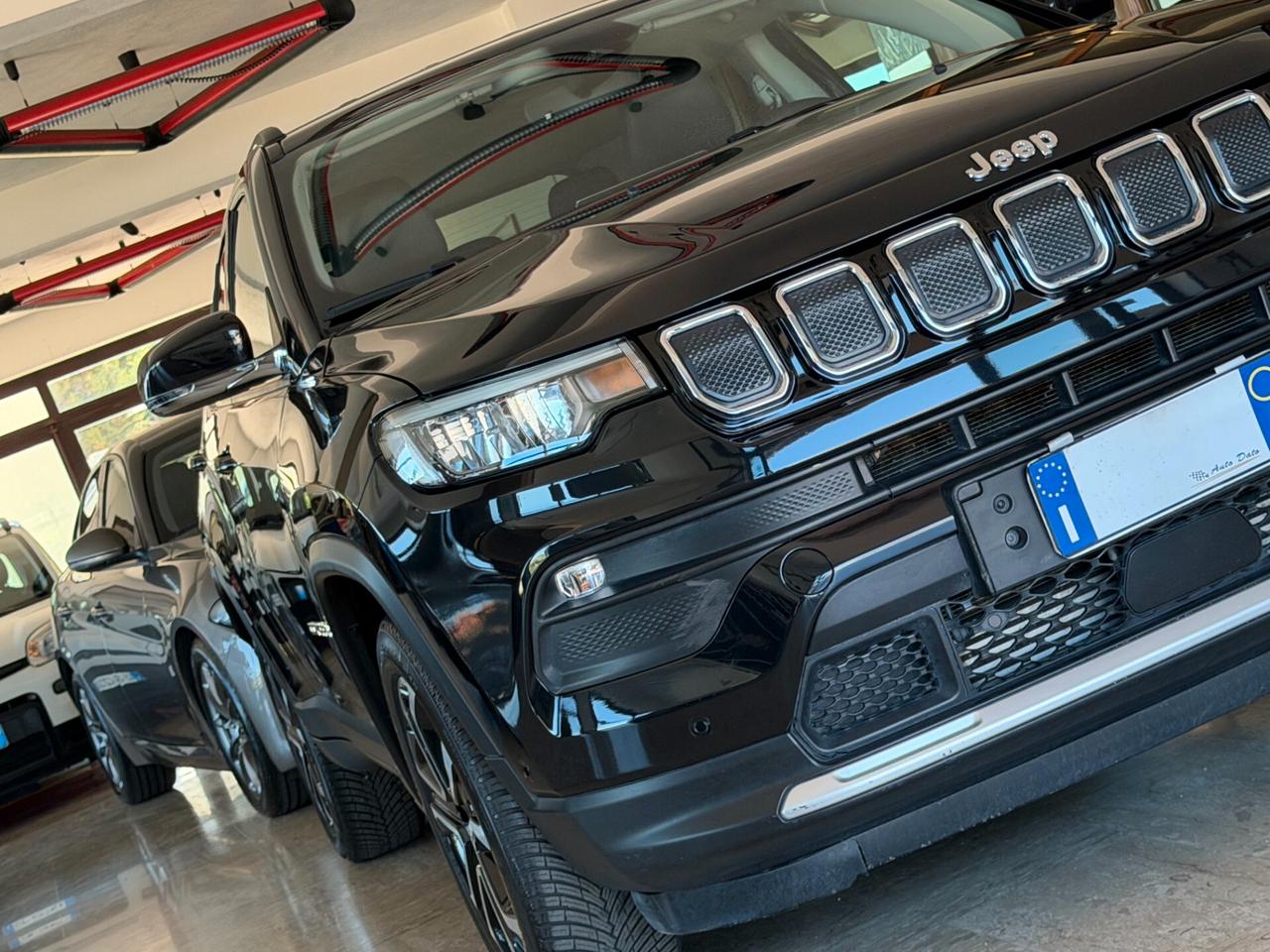 Jeep Compass 2WD 1.6 M.JET 130 cv. LIMITED (Nav)