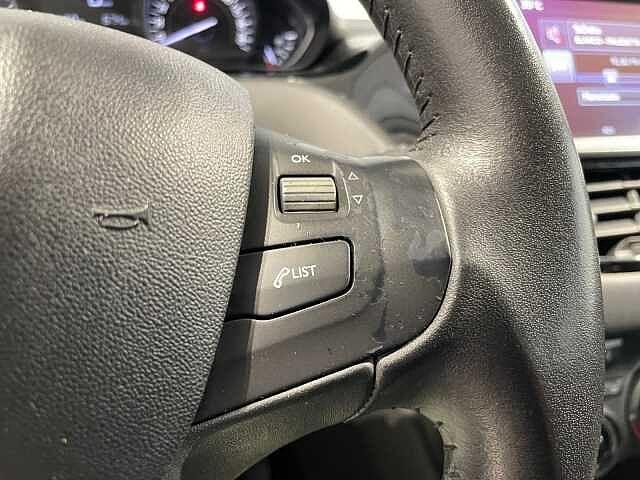 Peugeot 208 1.2 PureTech 82CV Active - NEOPATENTATI