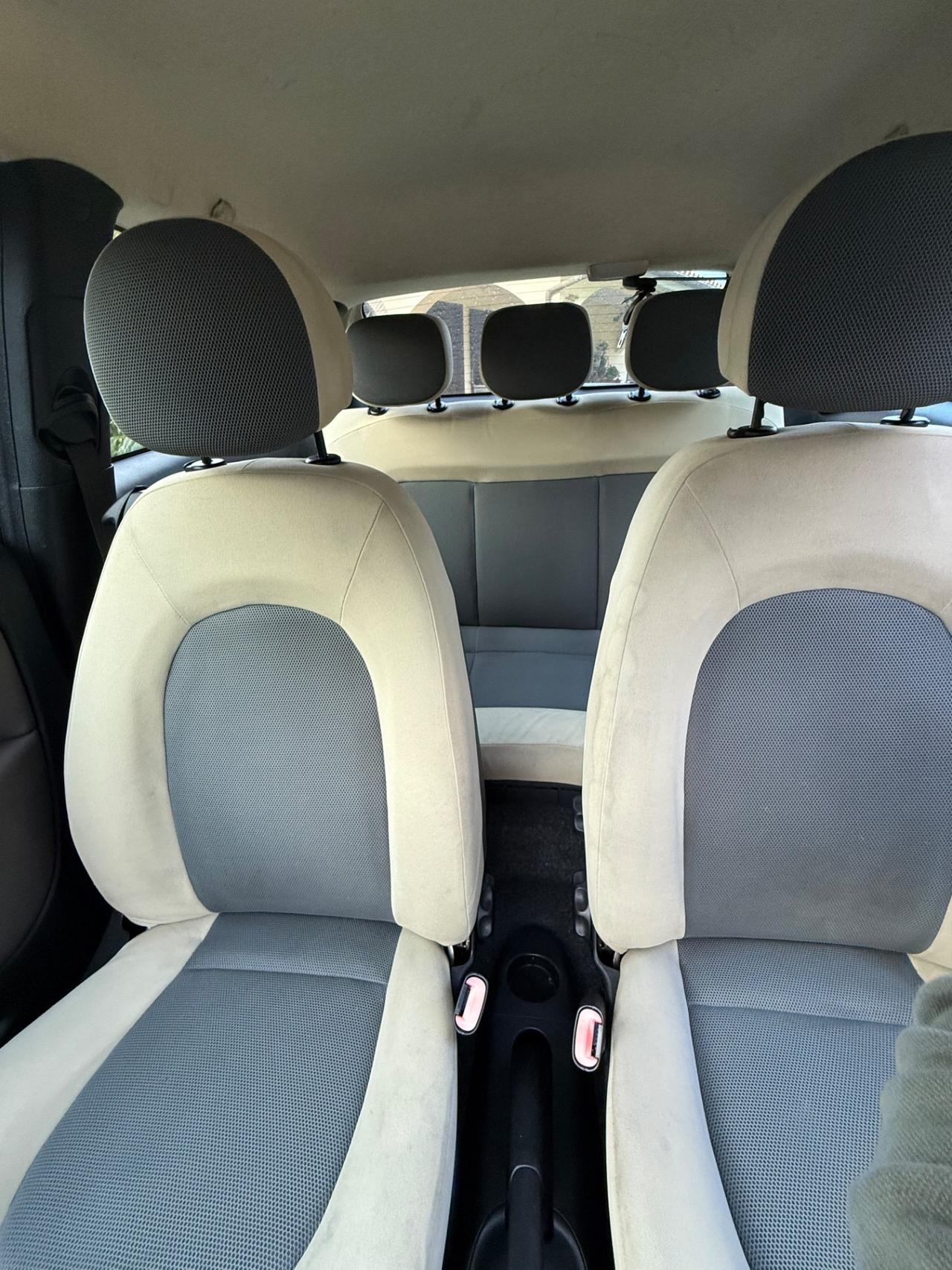 Lancia Ypsilon 1.3 MJT 75 CV Argento