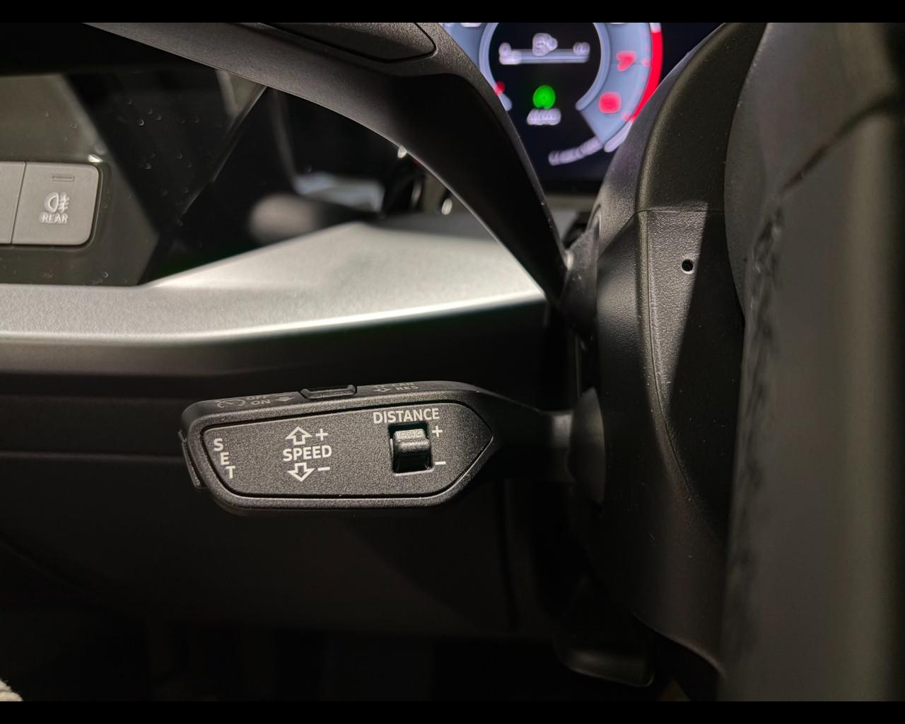 AUDI A3 SPORTBACK 30 TFSI BUSINESS