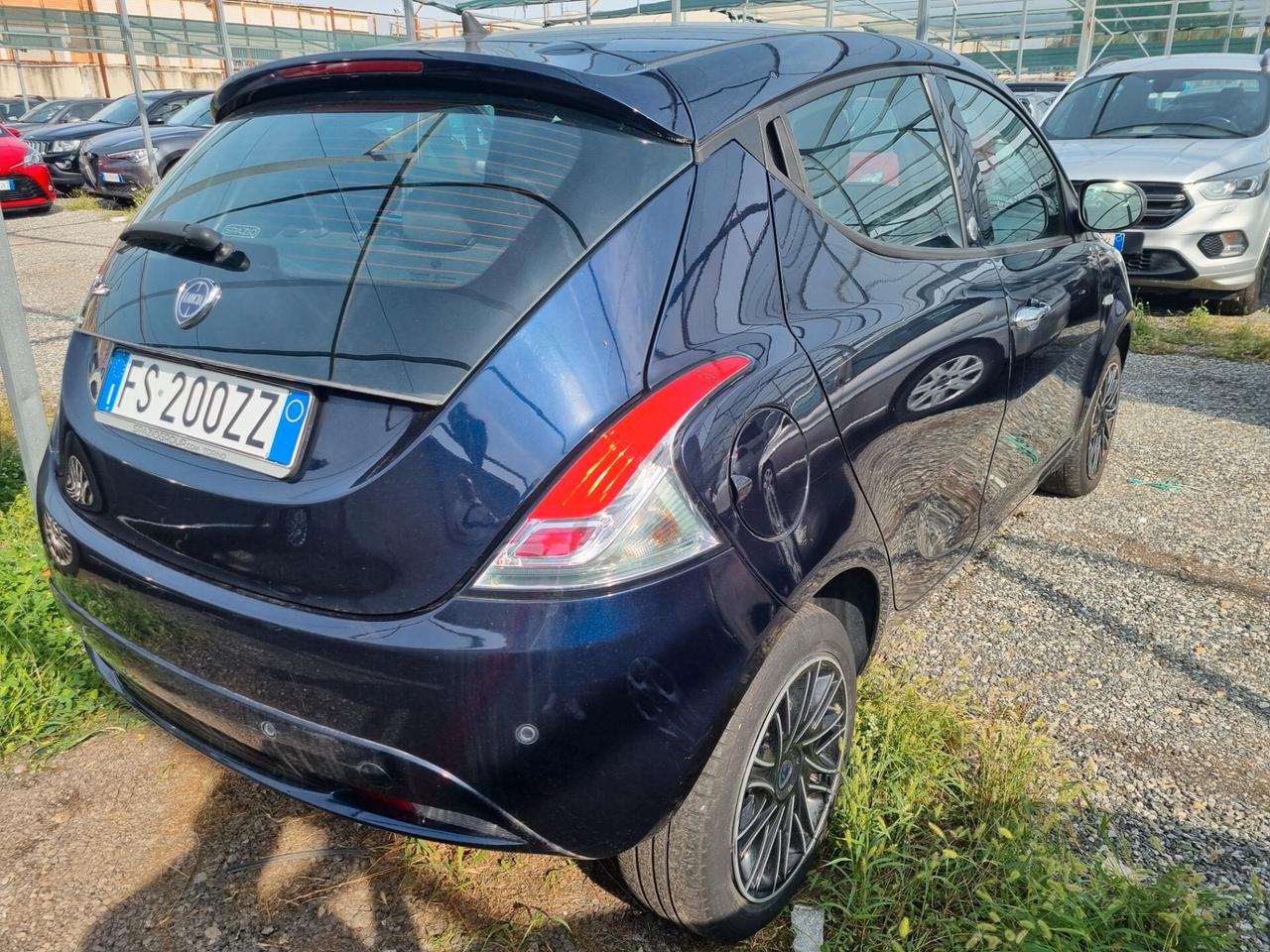 Lancia Ypsilon 1.2 69 CV 5 porte GPL Ecochic Gold