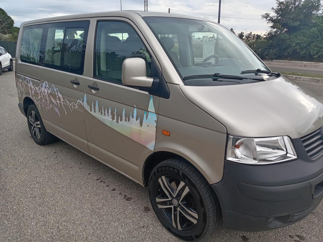 Volkswagen Transporter Shuttle 2.5 TDI/130CV PC