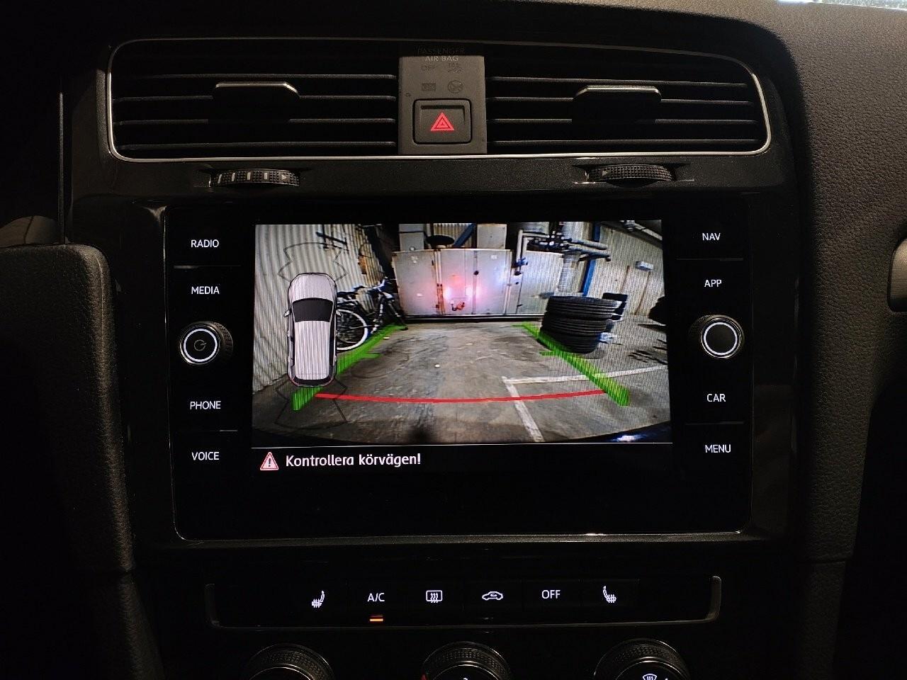 Volkswagen Golf 1.5 TGI DSG 5p. Business BlueMotion Technology