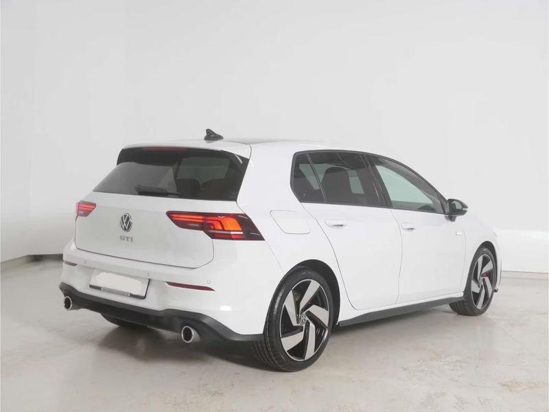Volkswagen Golf 2.0 TSI GTI DSG Black Style LED 18" Camera
