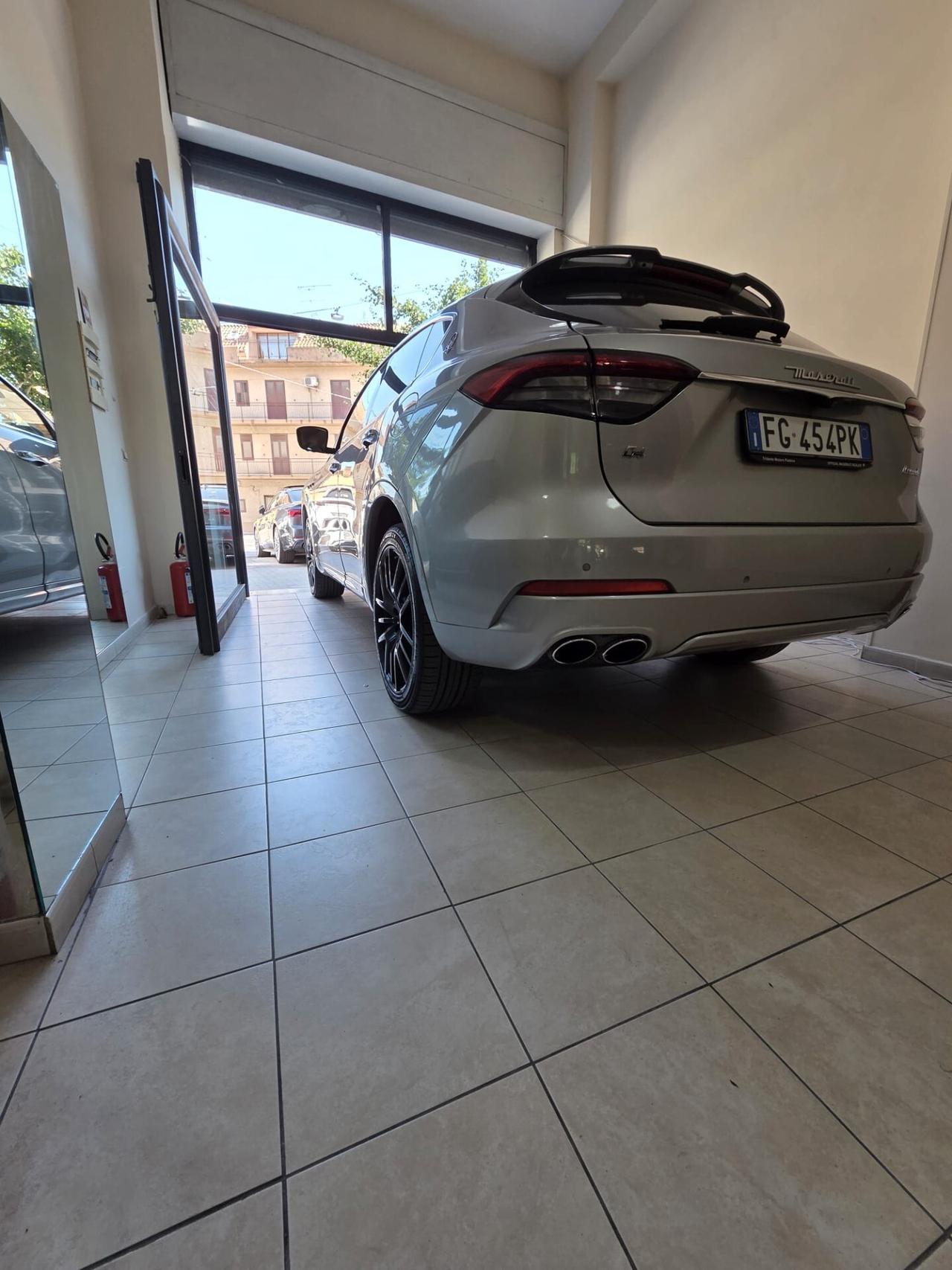 Maserati Levante V6 Diesel 275 CV AWD