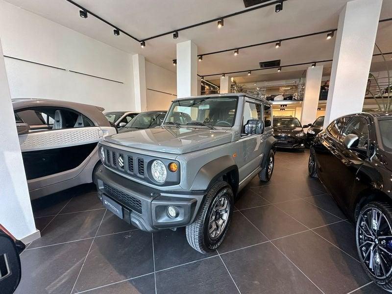 Suzuki Jimny 1.5 5MT