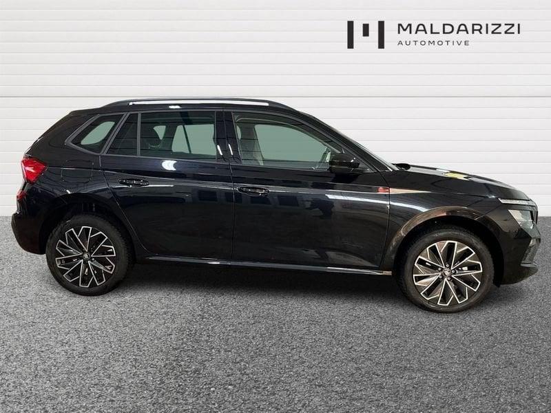 Skoda Kamiq 2024 1.0 tsi Black Dots 115cv