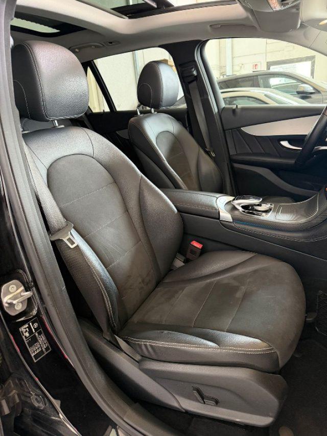 MERCEDES-BENZ GLC 250 4Matic Premium //AMG PACK//TETTO/20