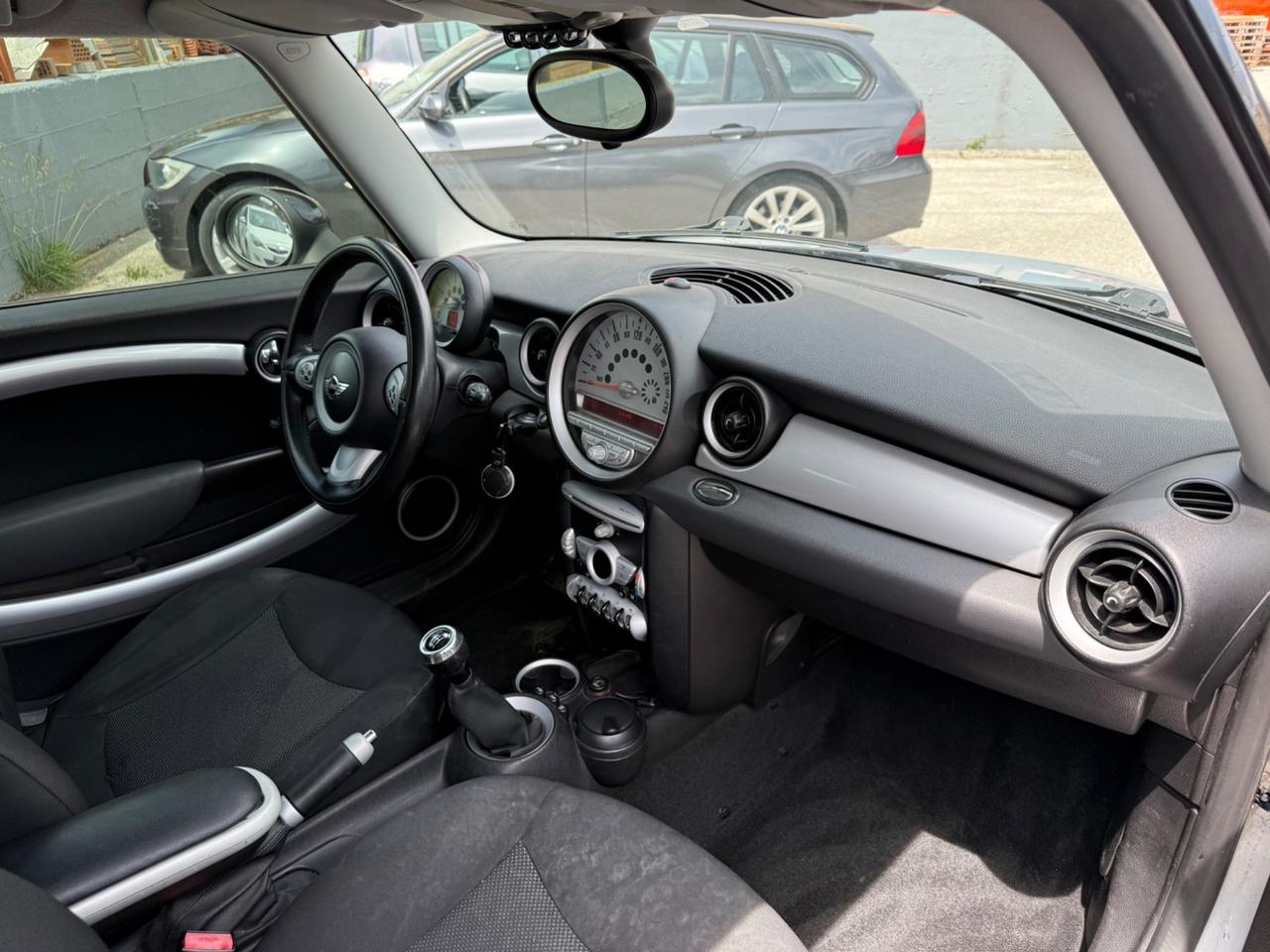 Mini Cooper D Cooper D