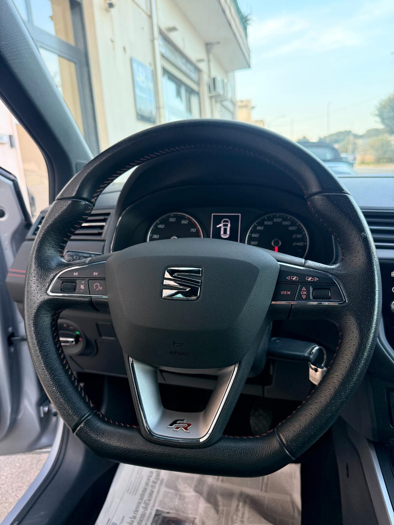 Seat Arona 1.0 TGI FR BENZINA/METANO DI SERIE, CON APPLE CARPLAY,ANDROID AUTO,TELECAMERA,NAVI,FULL LED