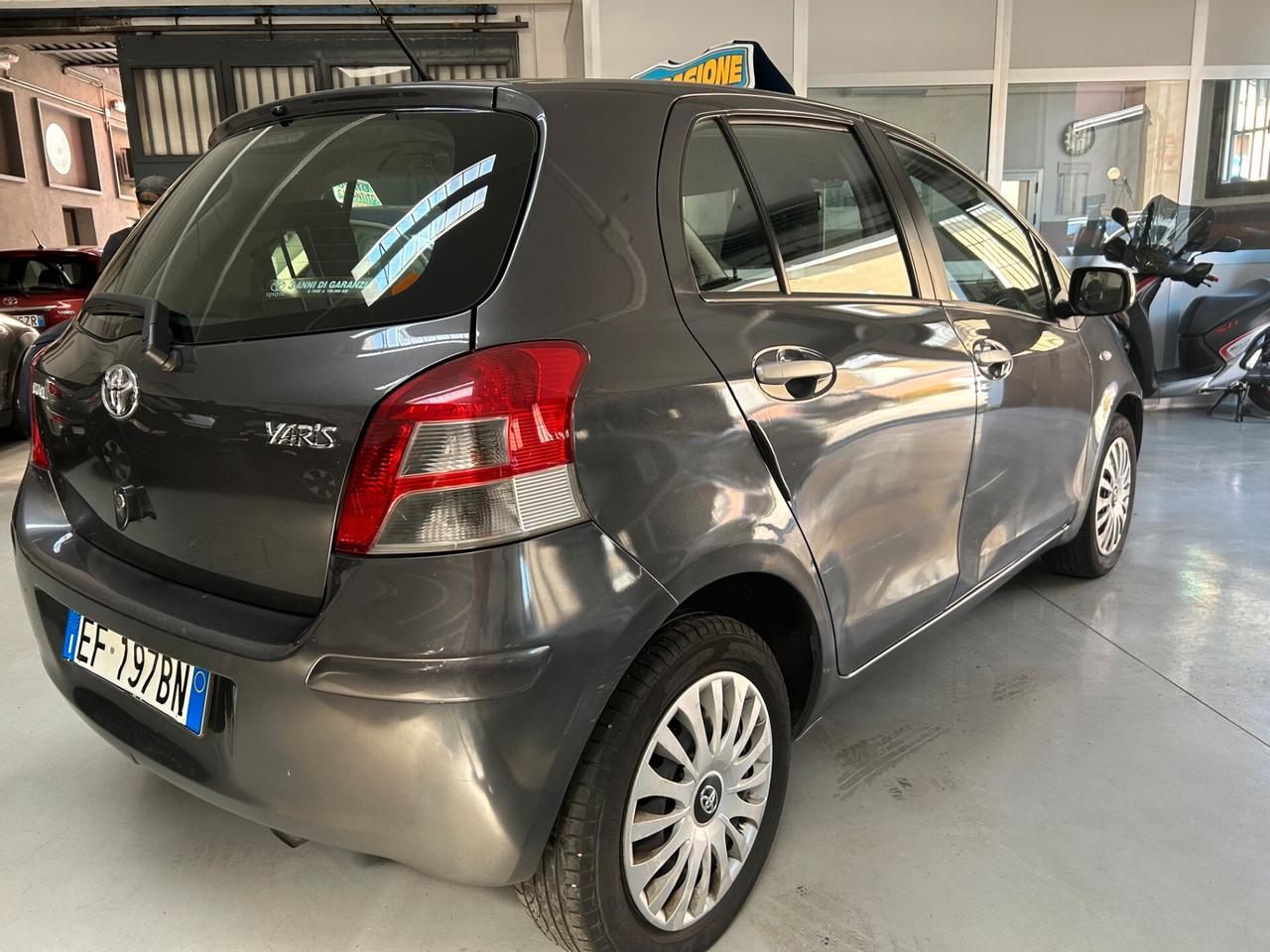 Toyota Yaris 1.3 5 porte M-MT Sol
