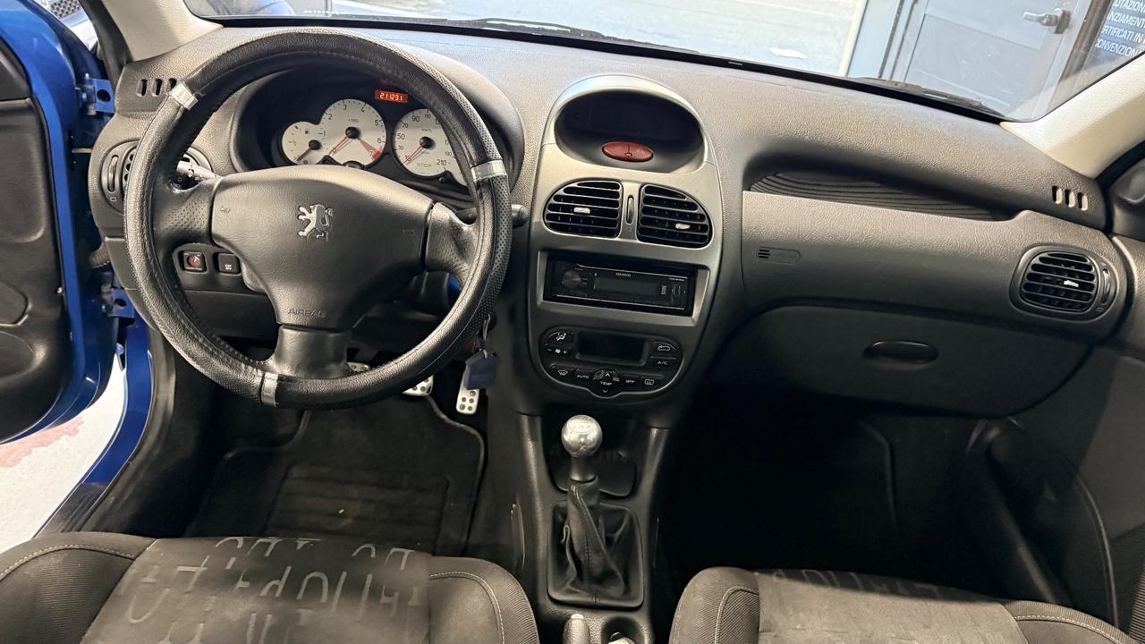 Peugeot 206 1.6 16V 5p. XS Line