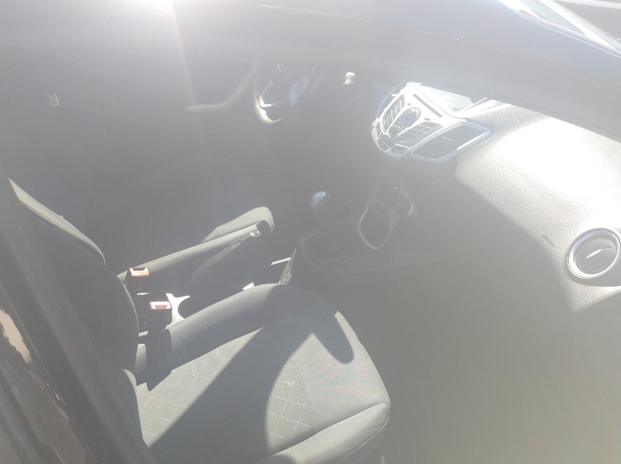 Ford Fiesta 1.6 TDCi 95 CV 5p. Titanium