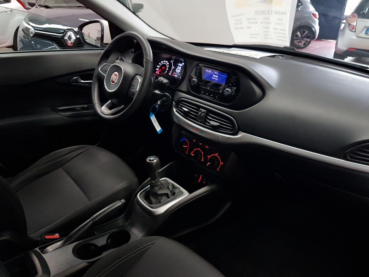 Fiat Tipo 1.6 Mjt S&S 5 porte Easy