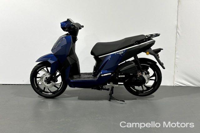 PEUGEOT Tweet 125 PEUGEOT MOTOCYCLES Tweet 125 FL Allure