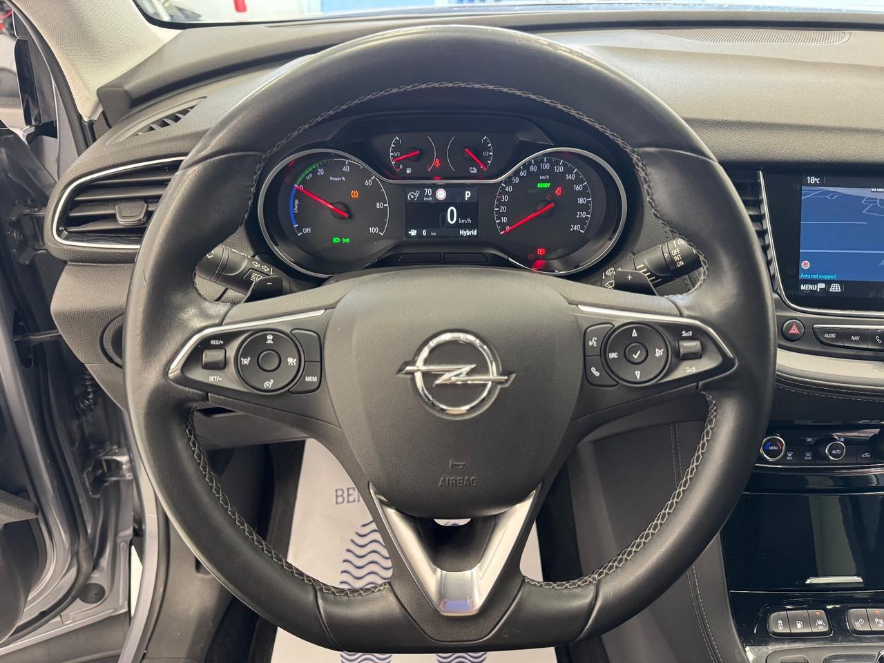 Opel X GRANDLAND 1.6 HYBRID4 PLUG-IN