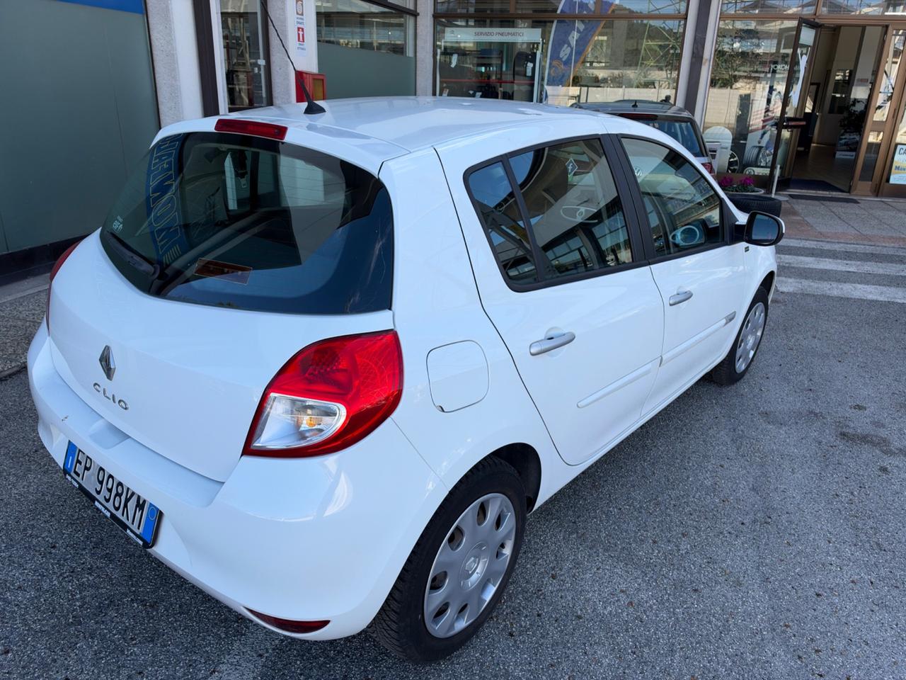 Renault Clio 1.2 16V 5 porte Yahoo! 2012