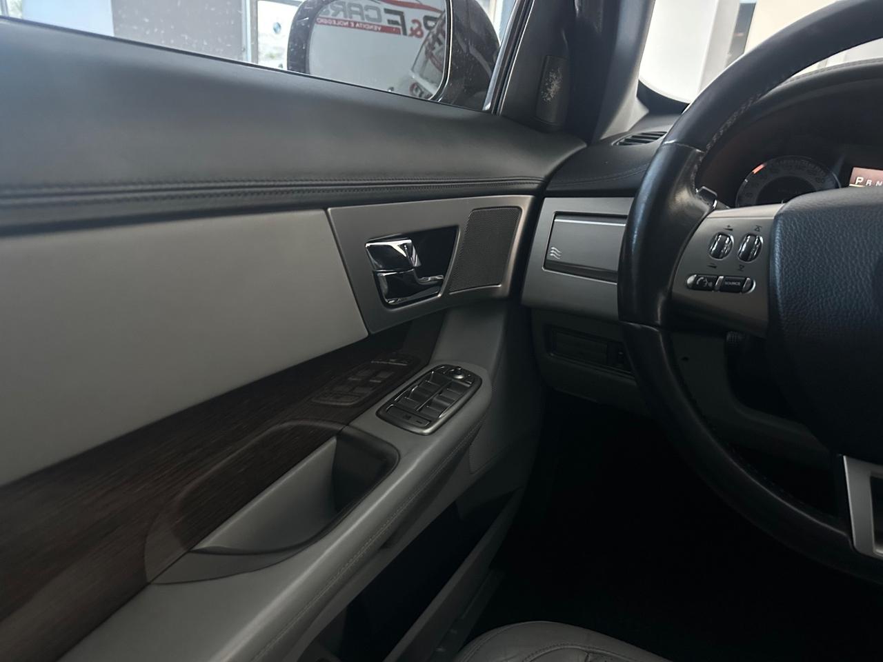 Jaguar XF 3.0 DS V6 Portfolio