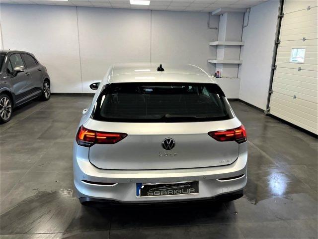 VOLKSWAGEN Golf 8 1.0 Benzina Ibrido eTSI EVO DSG Life