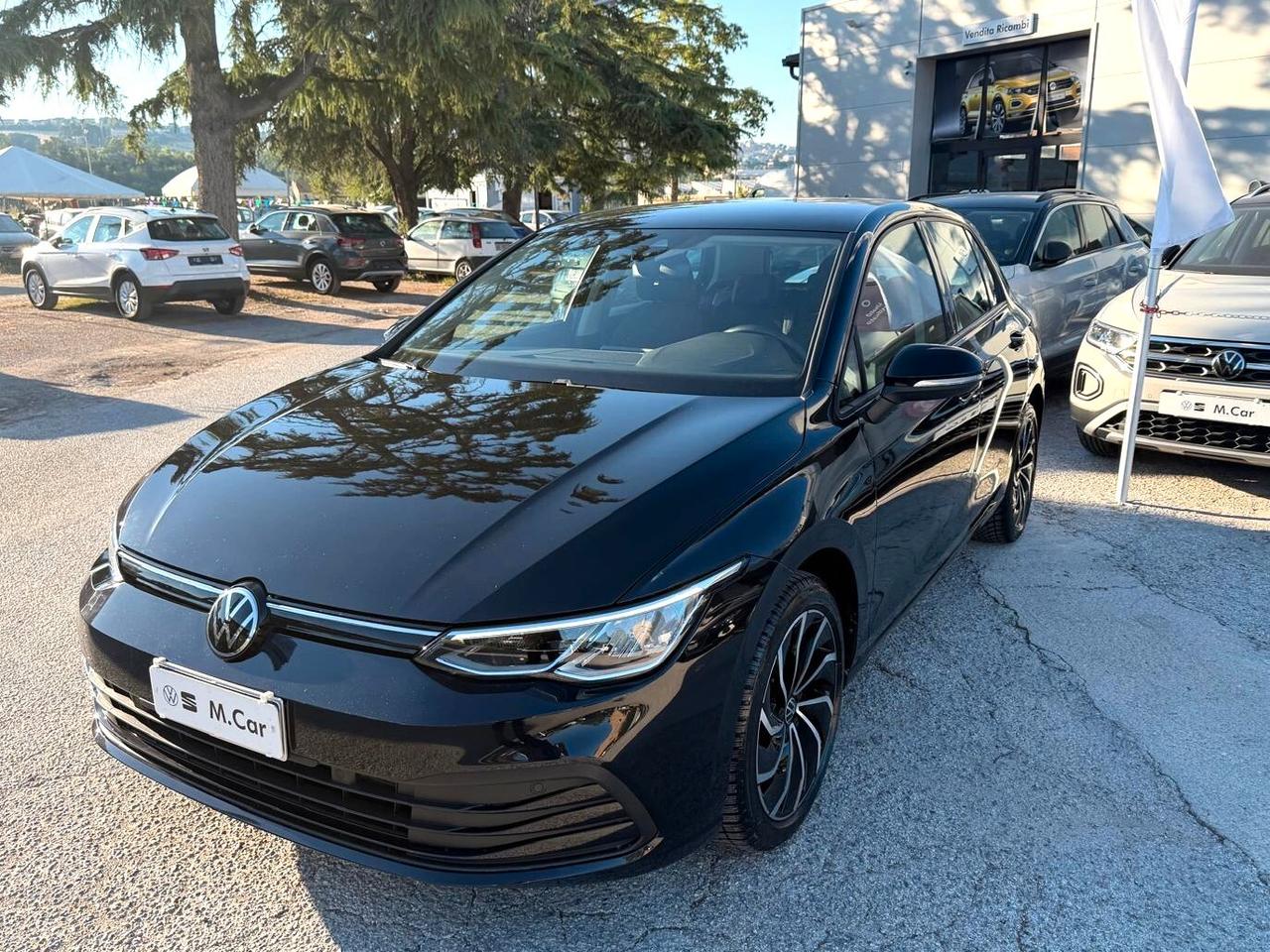 Volkswagen Golf 1.0 eTSI EVO DSG Life