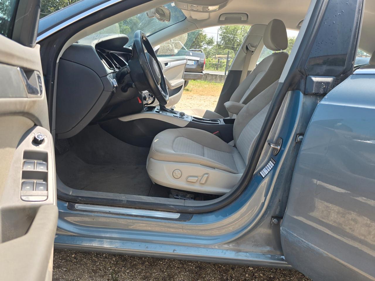 Audi A5 SPB 2.7 V6 TDI 5porte Ambiente 190cv