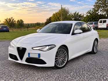 Alfa Romeo Giulia 2.2 Turbodiesel 160 CV AT8 Executive