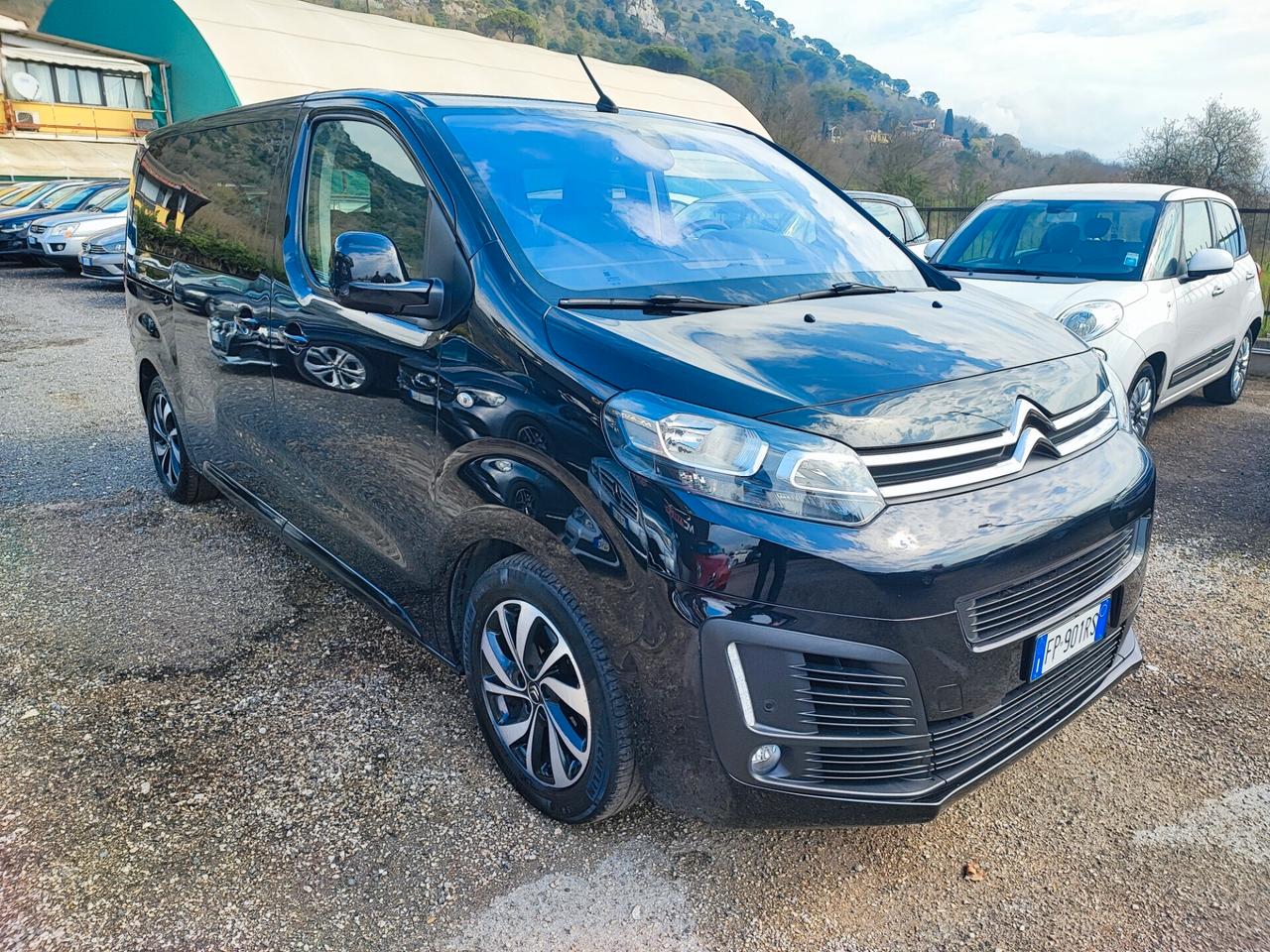 Citroen Spacetourer 9 POSTI CON SOLLEVATORE/PEDANA PER DISABILI