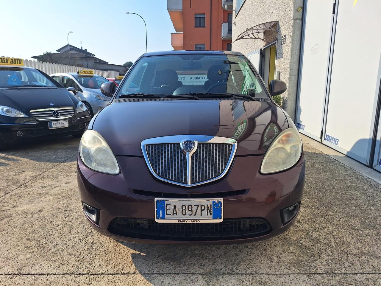 Lancia Ypsilon 1.4 Oro Ecochic GPL
