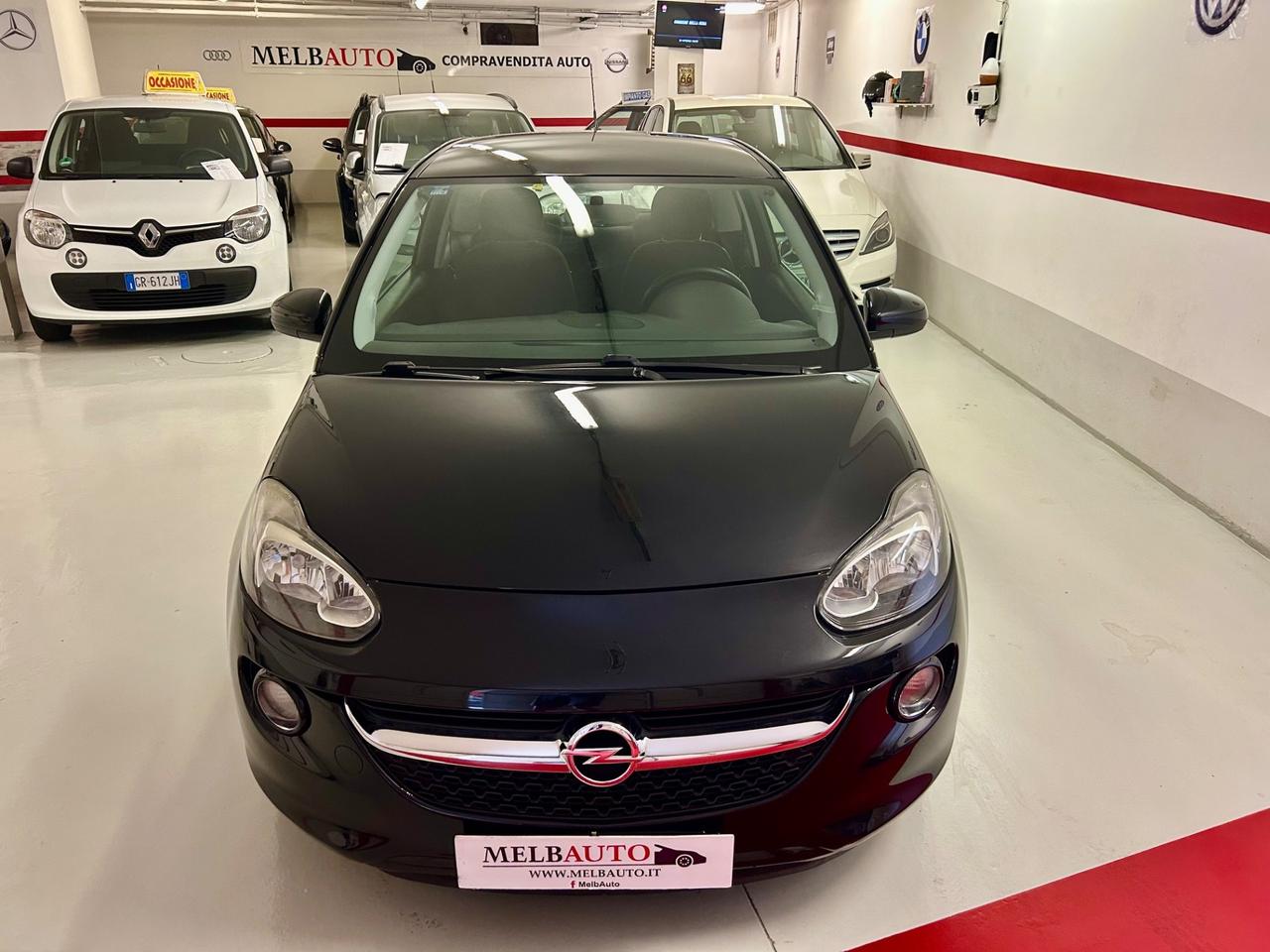 Opel Adam 1.2 70 CV White/Black Link