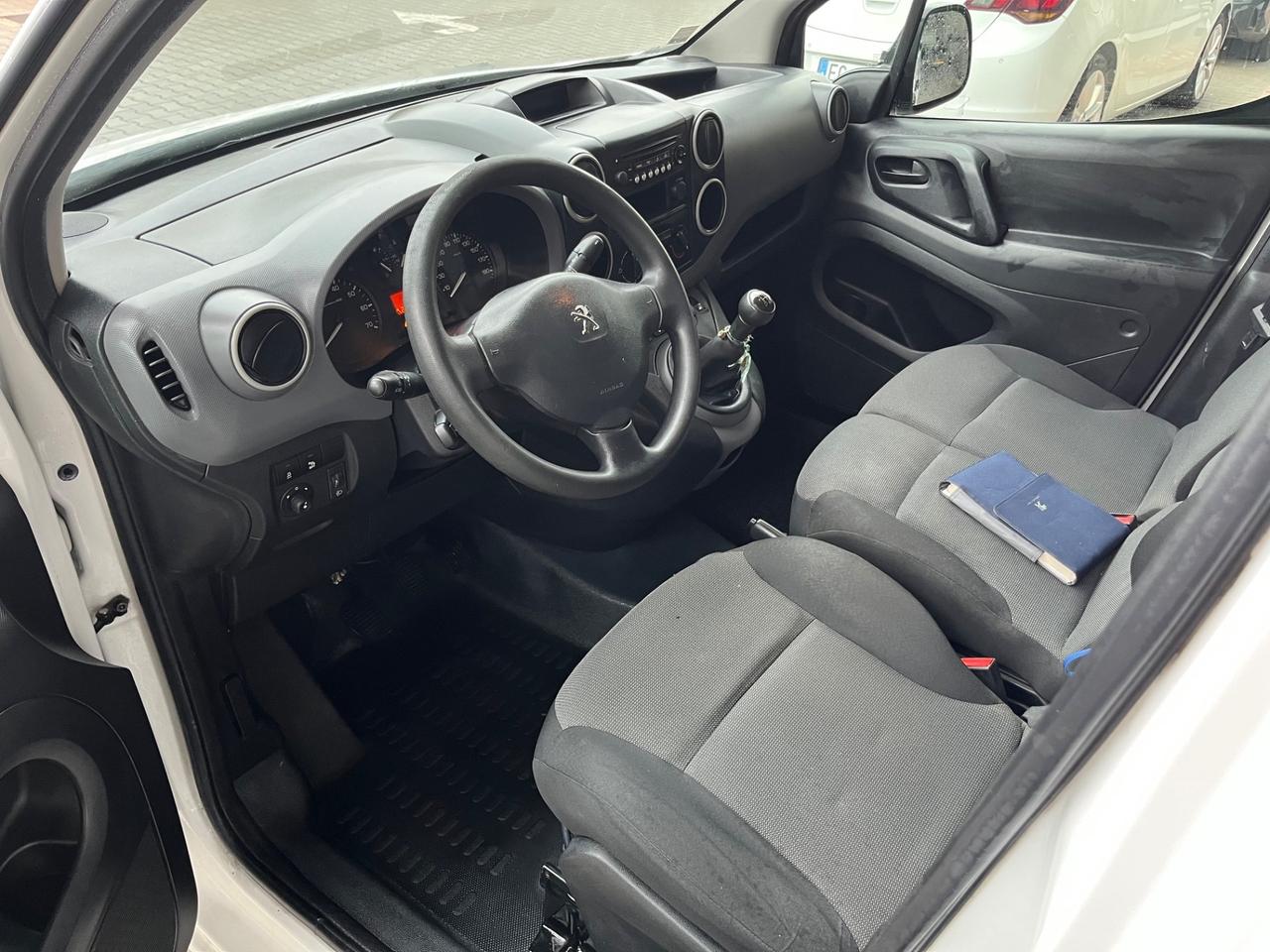 Peugeot Partner Tepee BlueHDi 100 Active