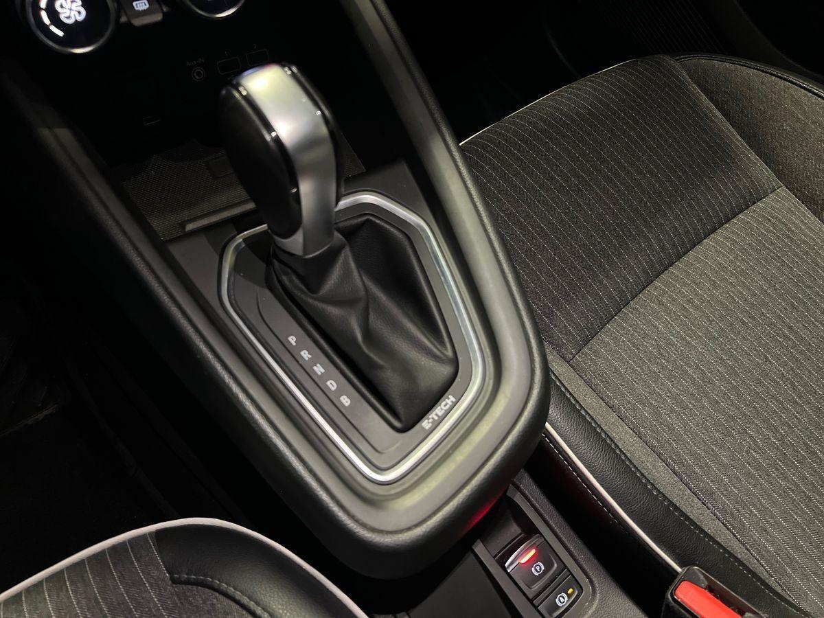 RENAULT Clio 5ª serie - Clio Full Hybrid E-Tech 140 CV 5 porte Intens