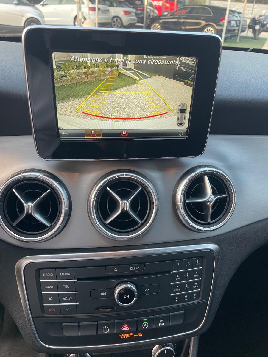 MERCEDES - Classe CLA - CLA 220 d Automatic Premium Dark Night