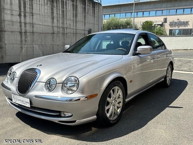 Jaguar S-Type 3.0 V6 24v. Executive