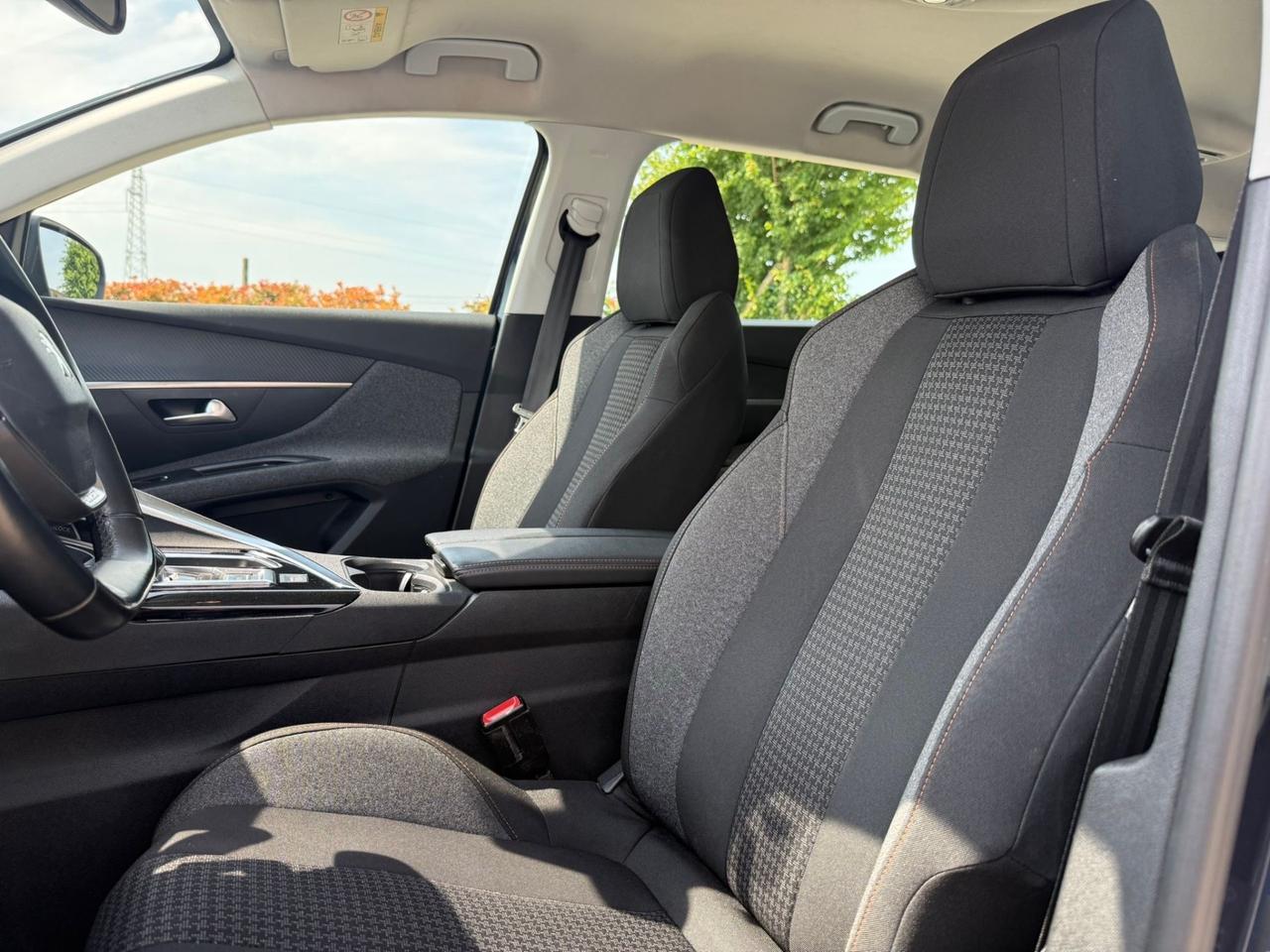 Peugeot 5008 7 POSTI