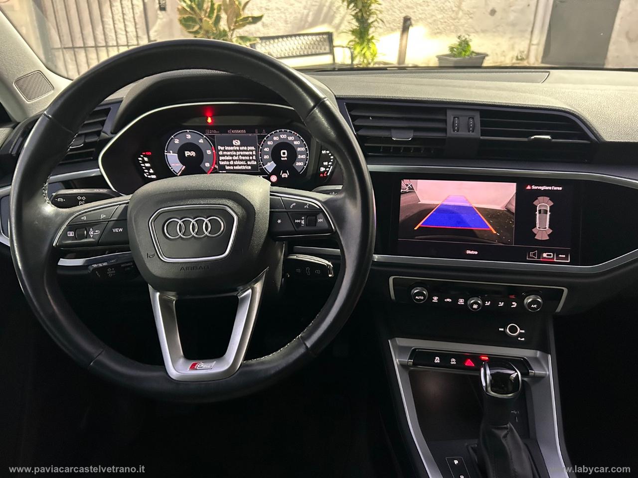 AUDI Q3 35 TDI quattro S tronic S line edit.