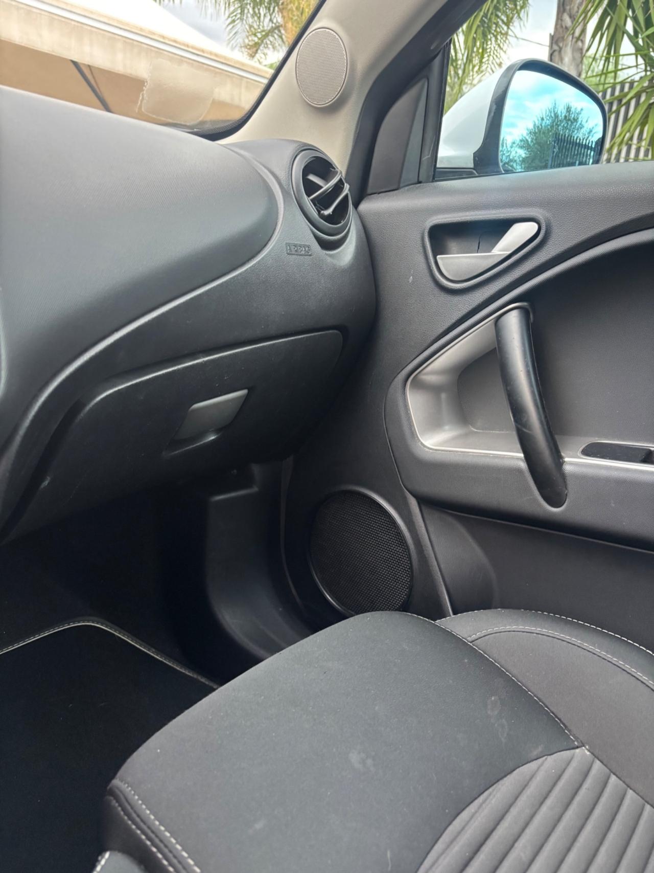 Alfa Romeo MiTo 1.3 JTDm 85 CV S&S Distinctive