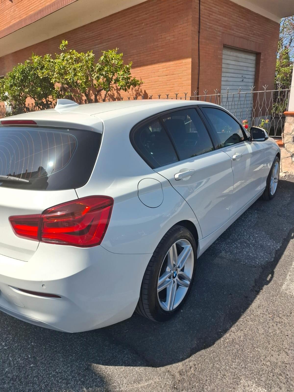 Bmw 116 116d 118CV 5p. AUTOMATICA - Full opt - Tutto incluso