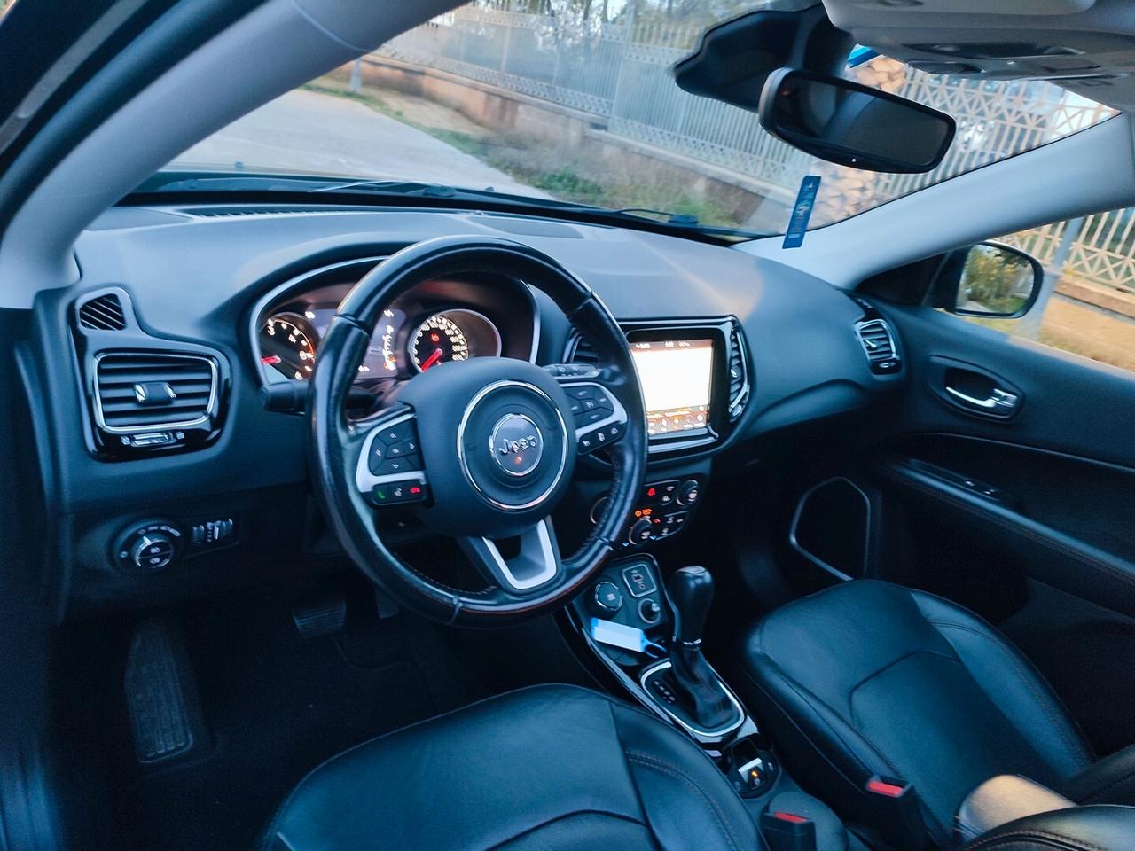 Jeep Compass 4X4 LIMITED TETTO APRIBILE 20 MJET 140CV AUTOMATIK