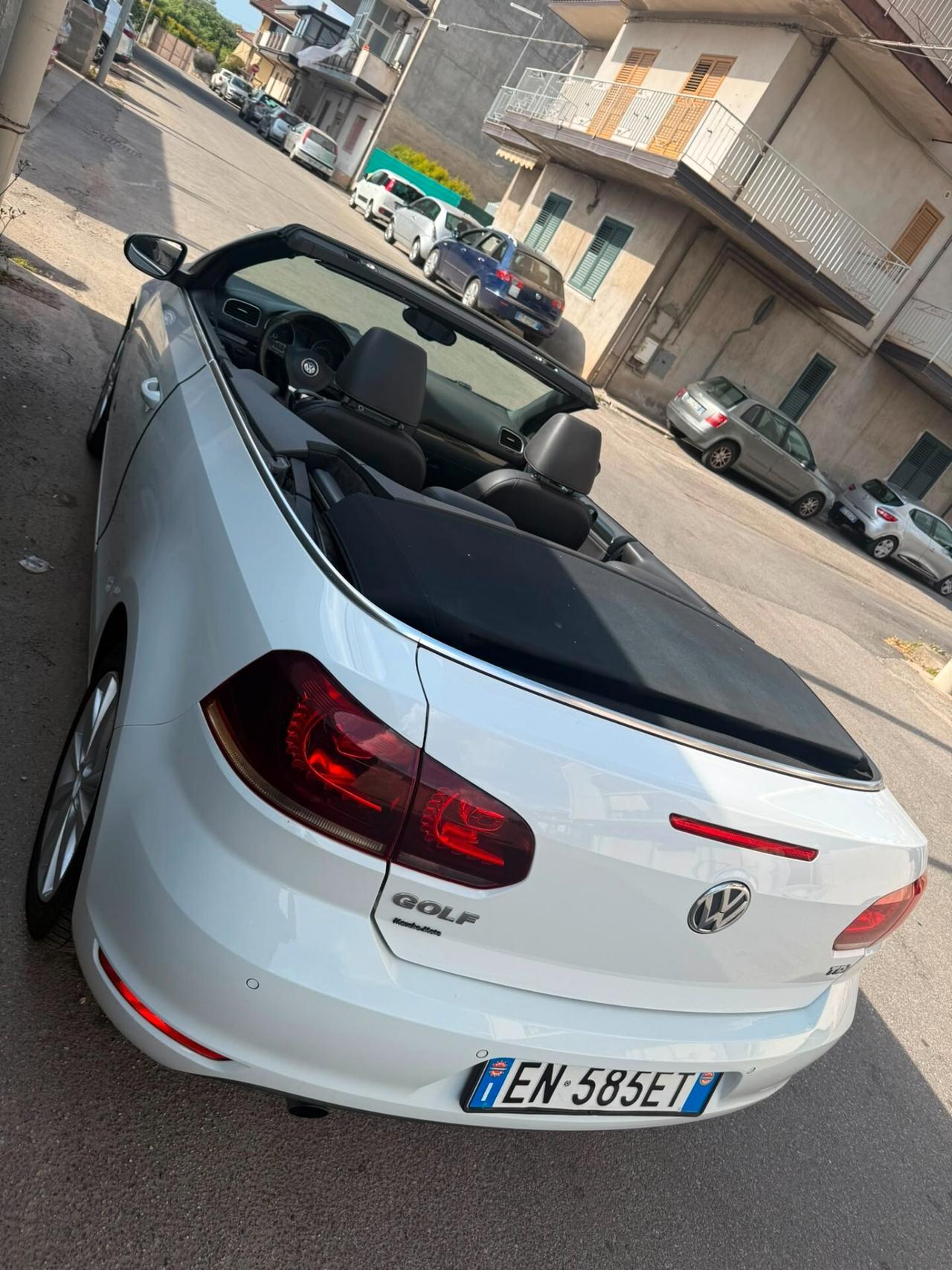 Volkswagen Golf Cabriolet 1.6 TDI DPF 3p. Highline