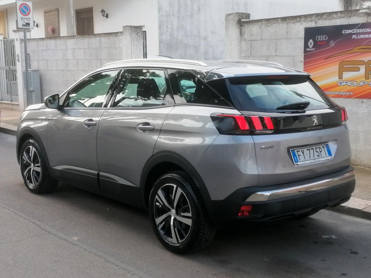 Peugeot 3008 BlueHDi 130 EAT8 *Allure FULL OPTIONAL*