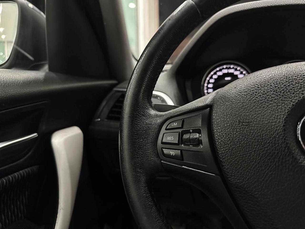 Bmw 116 116d 5p. Business